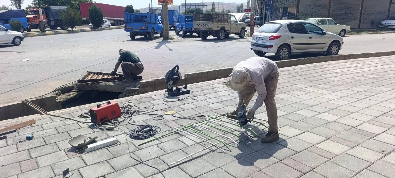 آغاز بهسازی پل چهارراه امیرآباد در اشنویه